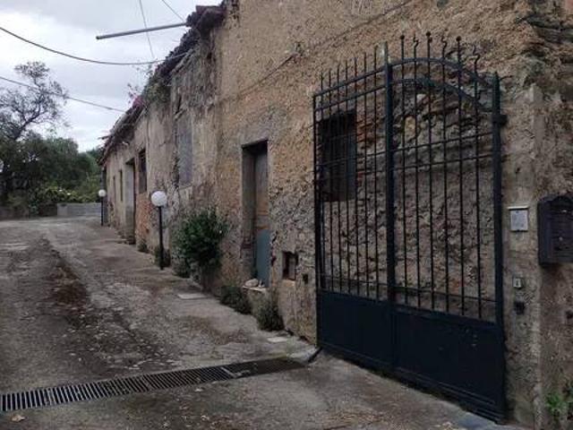 Villa Indipendente in vendita a Fiumara, Piraino