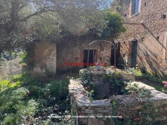 Villa Indipendente in vendita a Piraino, Sicilia