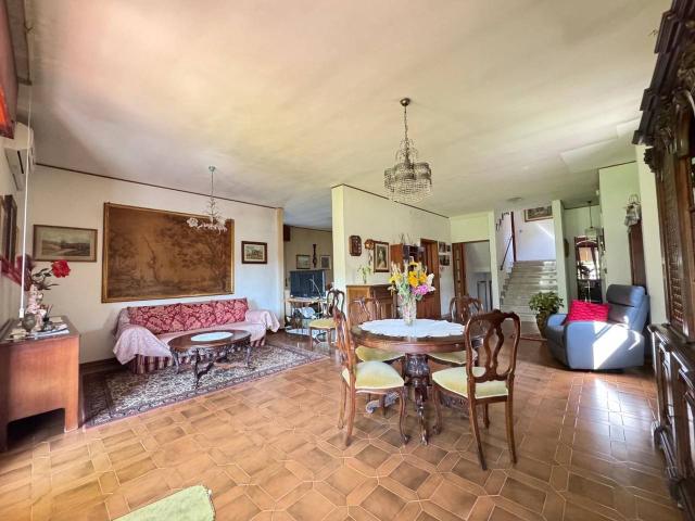 Villa Indipendente in vendita a Ospedaletto, Pisa