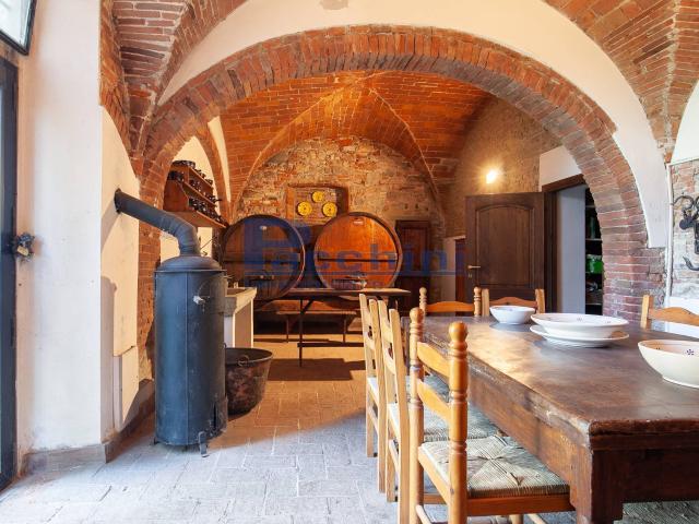 Villa Indipendente in vendita a CEP, Pisa