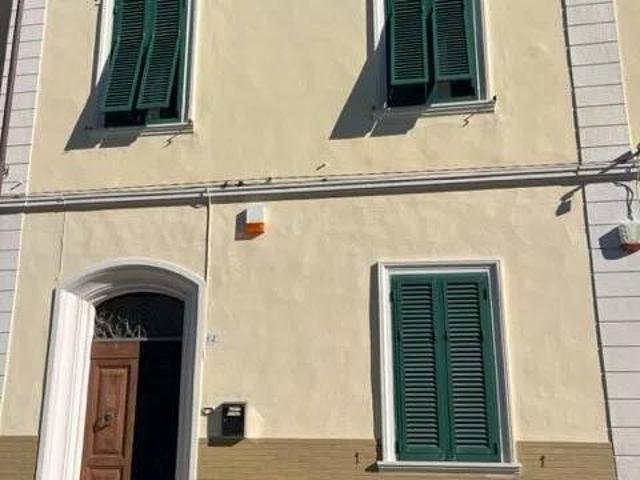 Villa Indipendente in vendita a Oratoio, Pisa
