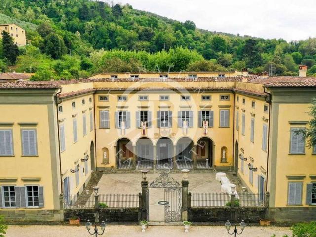 Villa Indipendente in vendita a Santa Maria, Pisa