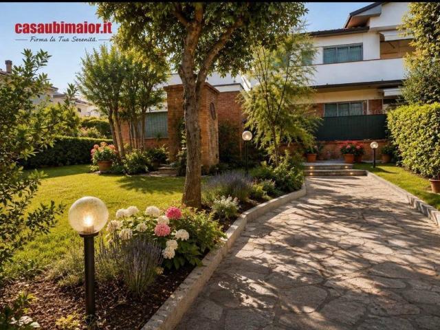 Villa Indipendente in vendita a Tirrenia, Pisa