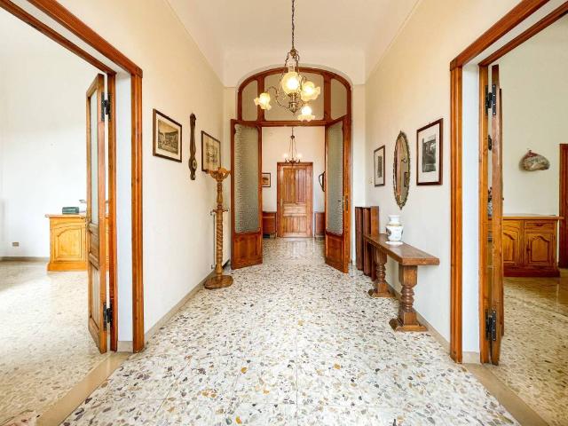 Villa Indipendente in vendita a Pisa, Toscana