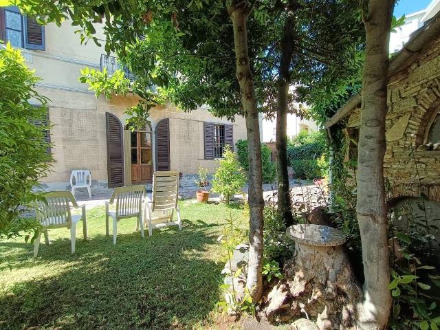 Villa Indipendente in vendita a Porta a Piagge, Pisa