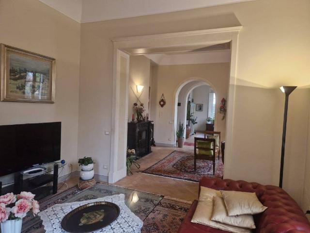 Villa Indipendente in vendita a Porta a Lucca, Pisa