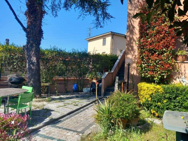 Villa Indipendente in vendita a Porta a Mare, Pisa