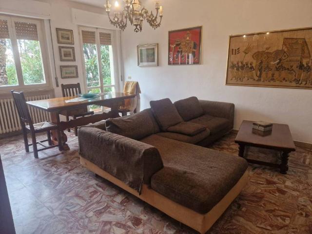 Villa Indipendente in vendita a Porta a Mare, Pisa