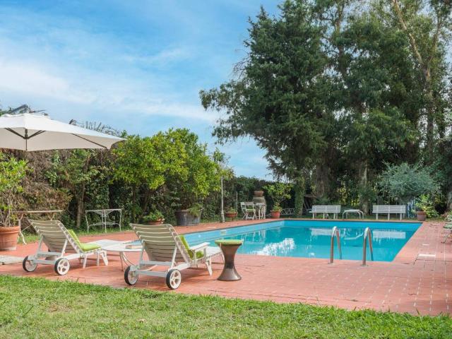 Villa Indipendente in vendita a Pisa