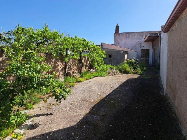 Villa Indipendente in vendita a Piscinas, Sardigna/Sardegna