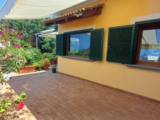 Villa Indipendente in vendita a Pisciotta, Campania
