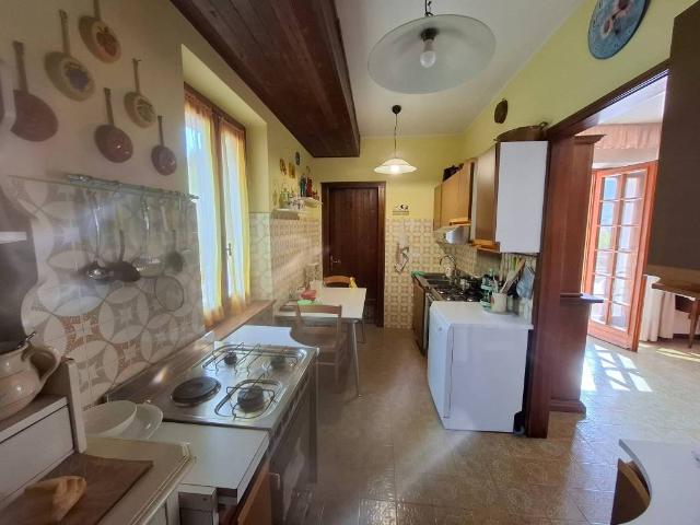 Villa Indipendente in vendita a Comunità montana del Sebino bresciano, Pisogne