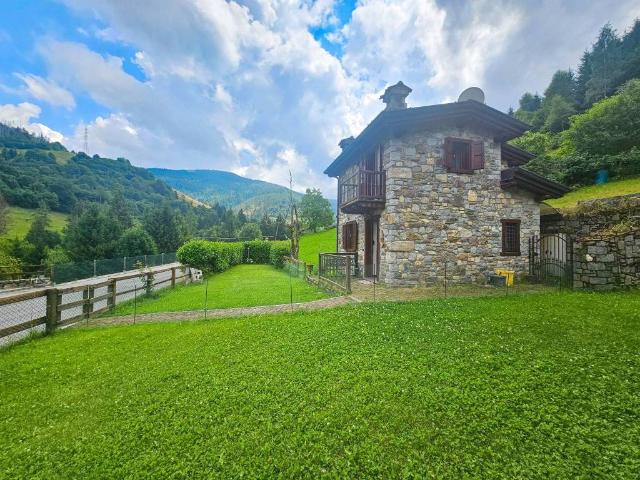 Villa Indipendente in vendita a Comunità montana del Sebino bresciano, Pisogne