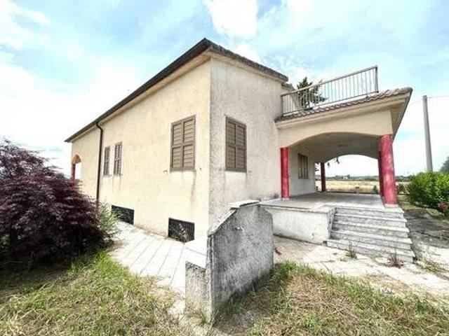 Villa Indipendente in vendita a Pisticci, Basilicata