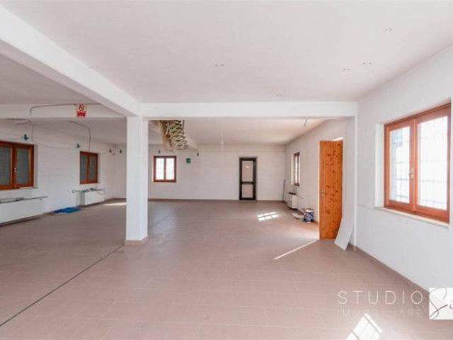 Villa Indipendente in vendita a San Pierino Casa al Vescovo, Pistoia