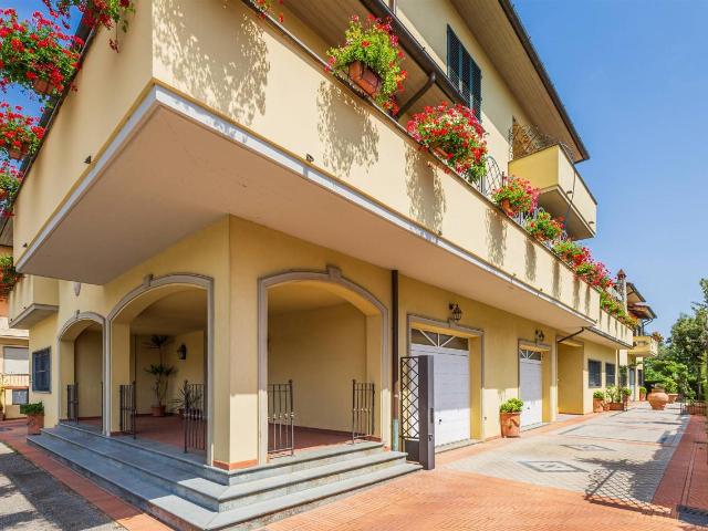 Villa Indipendente in vendita a San Pantaleo, Pistoia