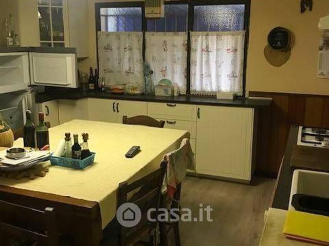 Villa Indipendente in vendita a Pistoia, Toscana