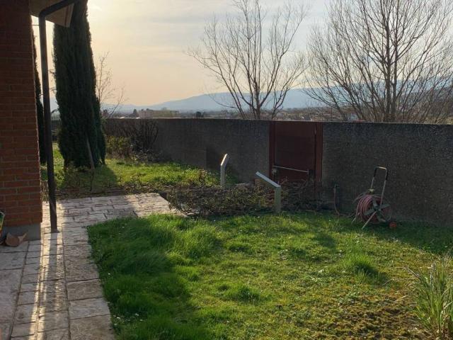Villa Indipendente in vendita a Pistoia, Toscana