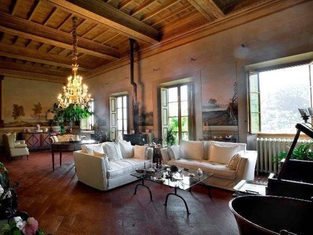 Villa Indipendente in vendita a Pistoia