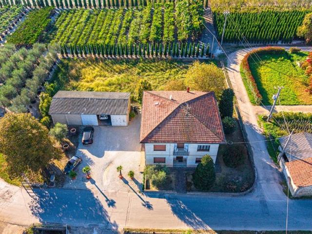 Villa Indipendente in vendita a Pistoia