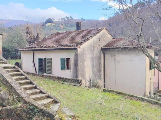 Villa Indipendente in vendita a Rotone, Pistoia