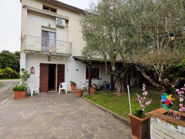 Villa Indipendente in vendita a Bonelle, Pistoia