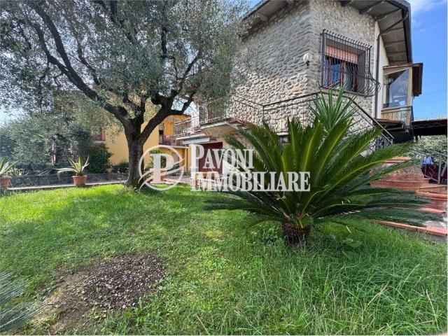 Villa Indipendente in vendita a Pontenuovo, Pistoia