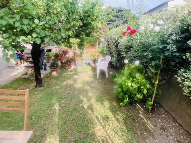 Villa Indipendente in vendita a Pontelungo, Pistoia
