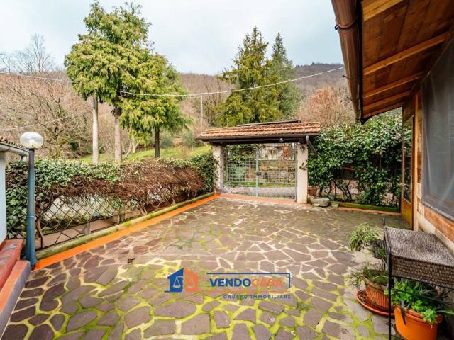 Villa Indipendente in vendita a Pistoia, Toscana