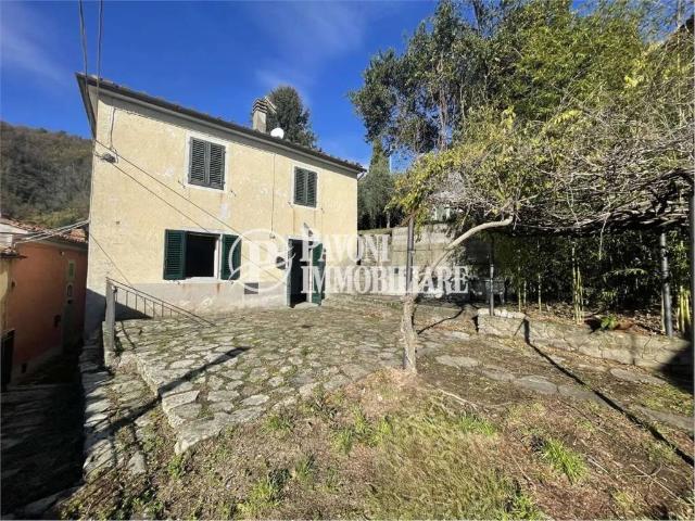 Villa Indipendente in vendita a Pistoia, Toscana