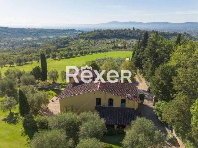 Villa Indipendente in vendita a Pistoia, Toscana