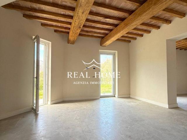 Villa Indipendente in vendita a Pontelungo, Pistoia