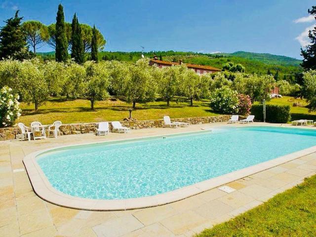 Villa Indipendente in vendita a Pistoia, Toscana
