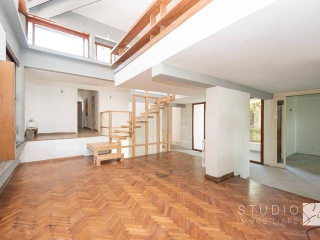 Villa Indipendente in vendita a Casermette, Pistoia