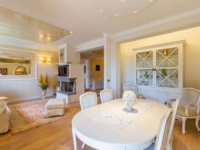 Villa Indipendente in vendita a Pistoia, Toscana