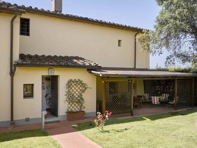 Villa Indipendente in vendita a Pistoia