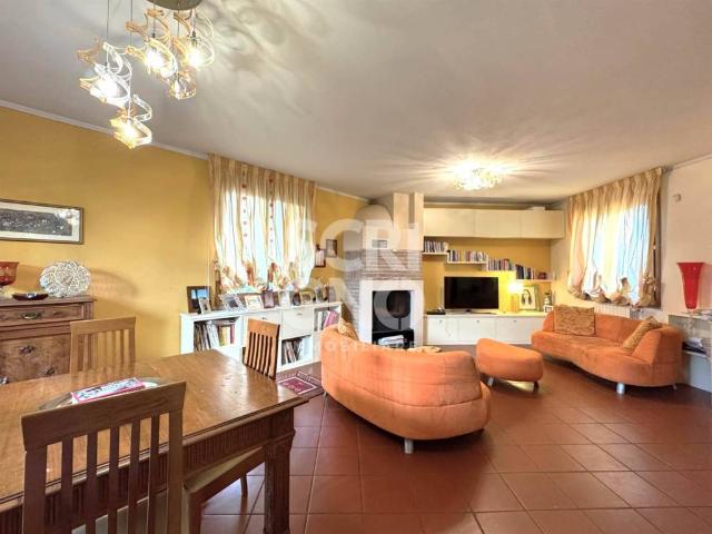 Villa Indipendente in vendita a Casermette, Pistoia