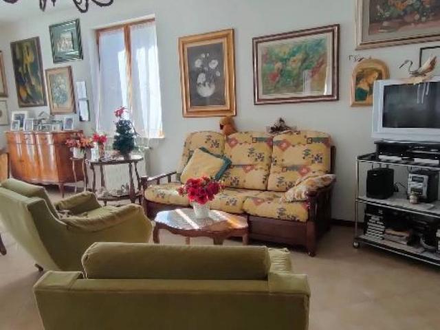 Villa Indipendente in vendita a Unione di Comuni Montani Colline del Fiora, Pitigliano