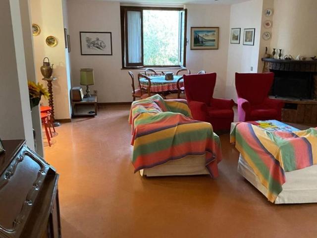 Villa Indipendente in vendita a Unione di Comuni Montani Colline del Fiora, Pitigliano