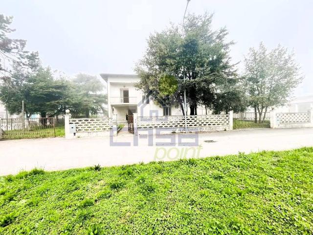 Villa Indipendente in vendita a Piubega, Lombardia