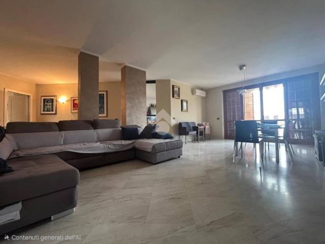 Villa Indipendente in vendita a Pizzighettone, Lombardia