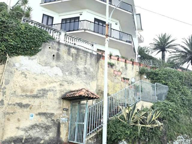 Villa Indipendente in vendita a Calabria, Vibo Valentia