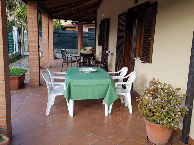 Villa Indipendente in vendita a Calabria, Vibo Valentia