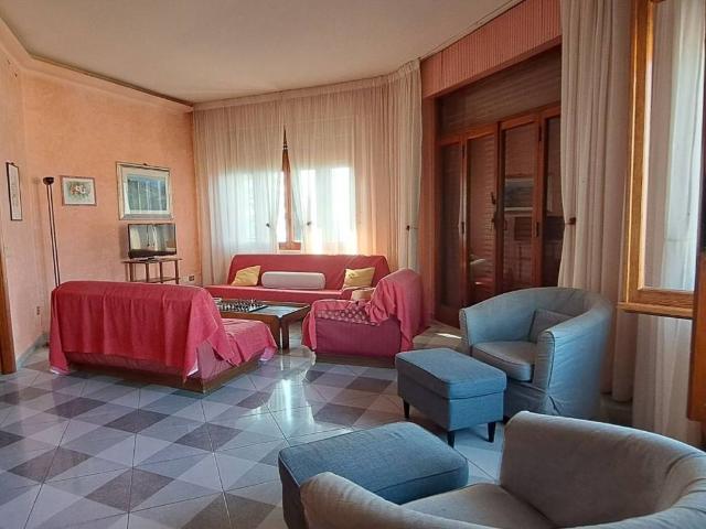 Villa Indipendente in vendita a Calabria, Vibo Valentia