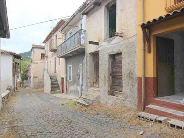 Villa Indipendente in vendita a Colle, Pizzoli