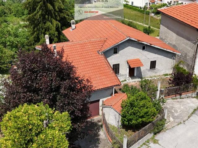 Villa Indipendente in vendita a Plodio, Liguria