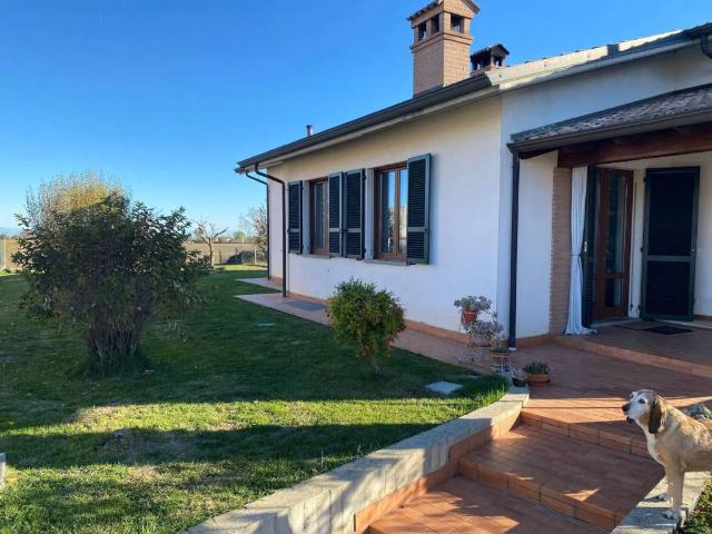 Villa Indipendente in vendita a Maiano, Podenzano