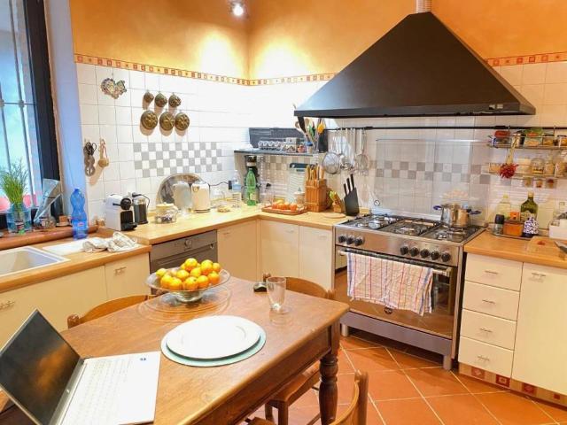 Villa Indipendente in vendita a Podenzano, Reggio Emilia