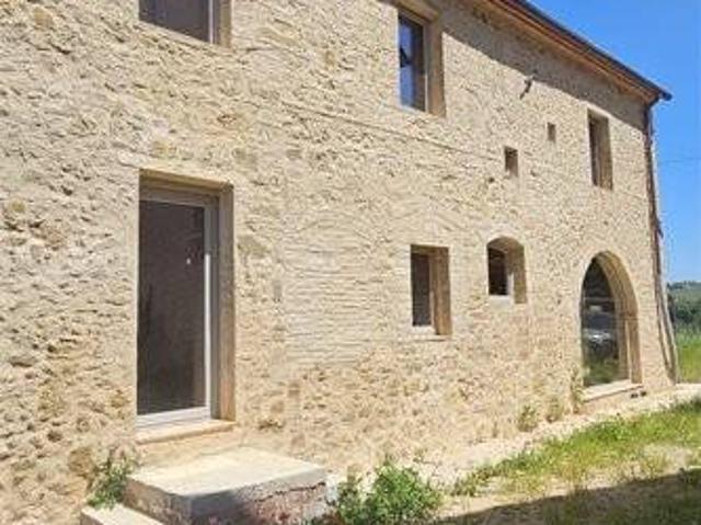 Villa Indipendente in vendita a Papaiano, Lecchi
