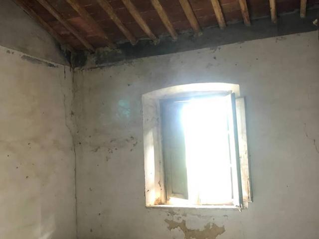 Villa Indipendente in vendita a Lecchi, Toscana